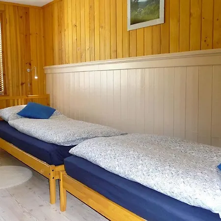 Hammerfinken-nest Daire Wurzbach