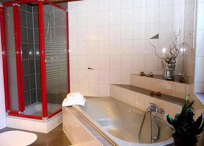 Daire Hammerfinken-nest Wurzbach